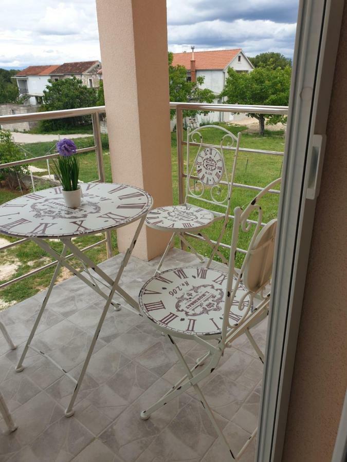 Apartments Nella Zadar Eksteriør bilde